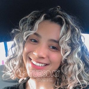 Meet your Posher, Felicia